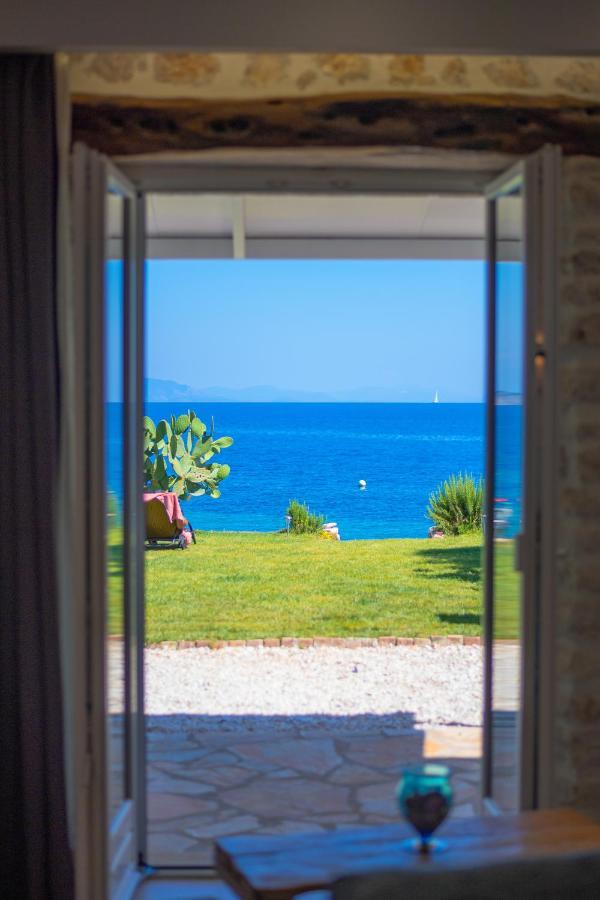 The Beach House Kaminaki Nisaki  Bagian luar foto